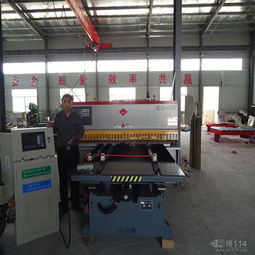 廠內(nèi)有數(shù)控剪板平板送料機歡迎實地考察