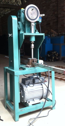 西藏廣粵機(jī)械不銹鋼管打孔機(jī)廠家直銷_液壓機(jī)械欄目